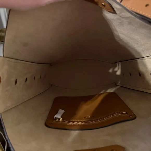 Tory Burch Rowan Cow - Picture 10 of 13